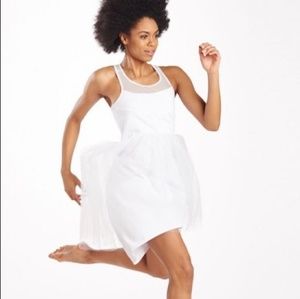 Oiselle Runaway Bride running wedding dress